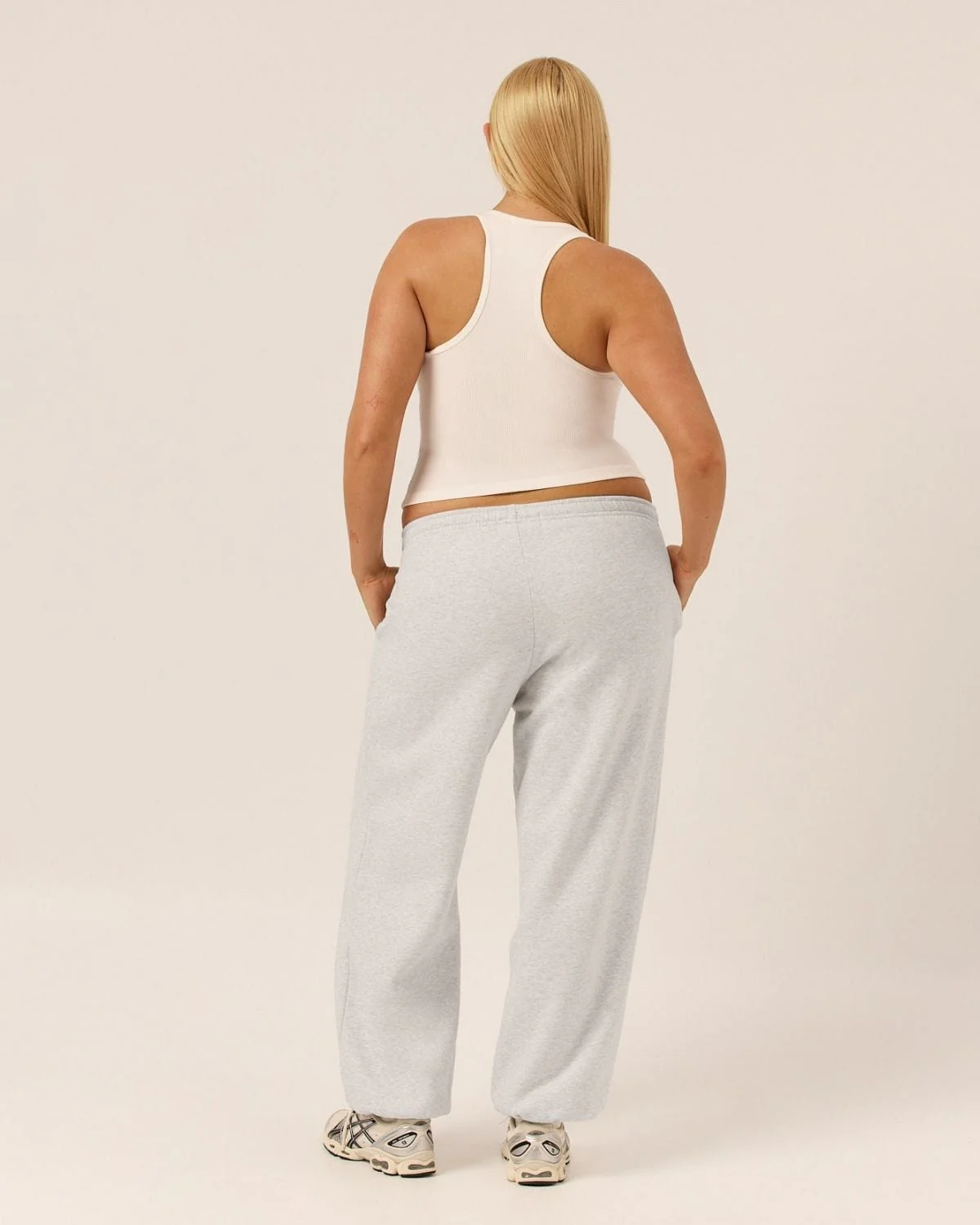 Fleece Oversized Cuff Sweatpants | Snow Marl - Image 9