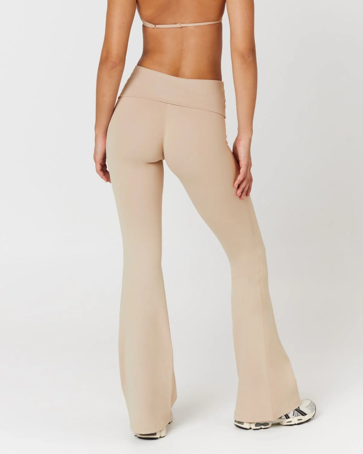 Form Invisible Scrunch Flare Fold Over Leggings | Fawn - Image 3
