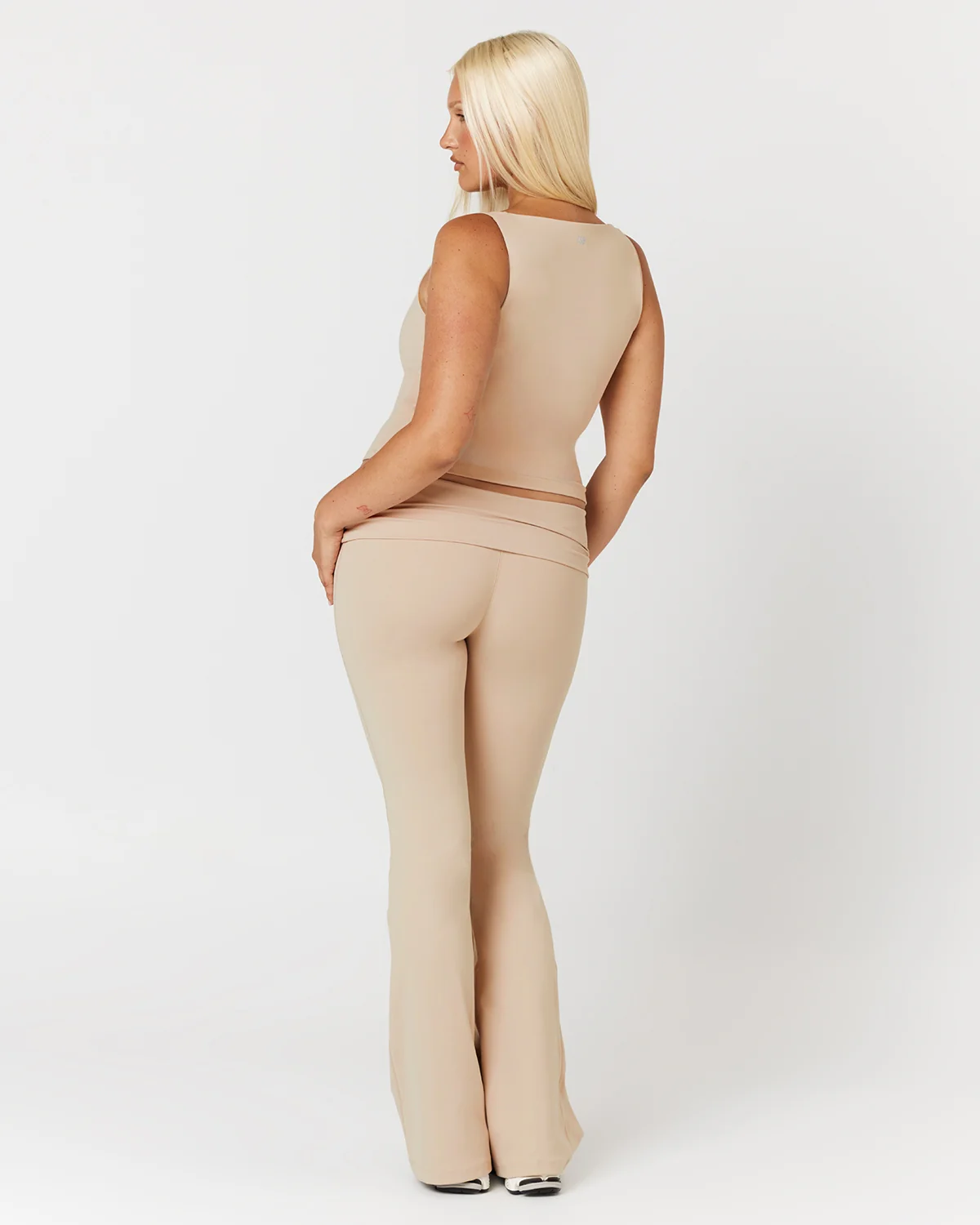 Form Invisible Scrunch Flare Fold Over Leggings | Fawn - Image 5