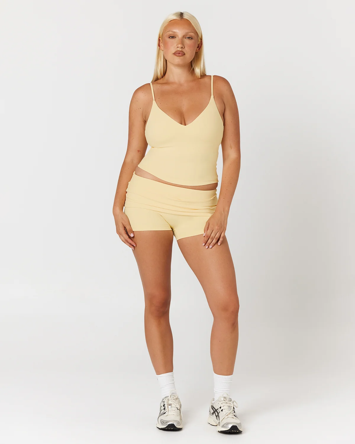 Form Invisible Scrunch Fold Over Shorts 3" | Butter - Image 3