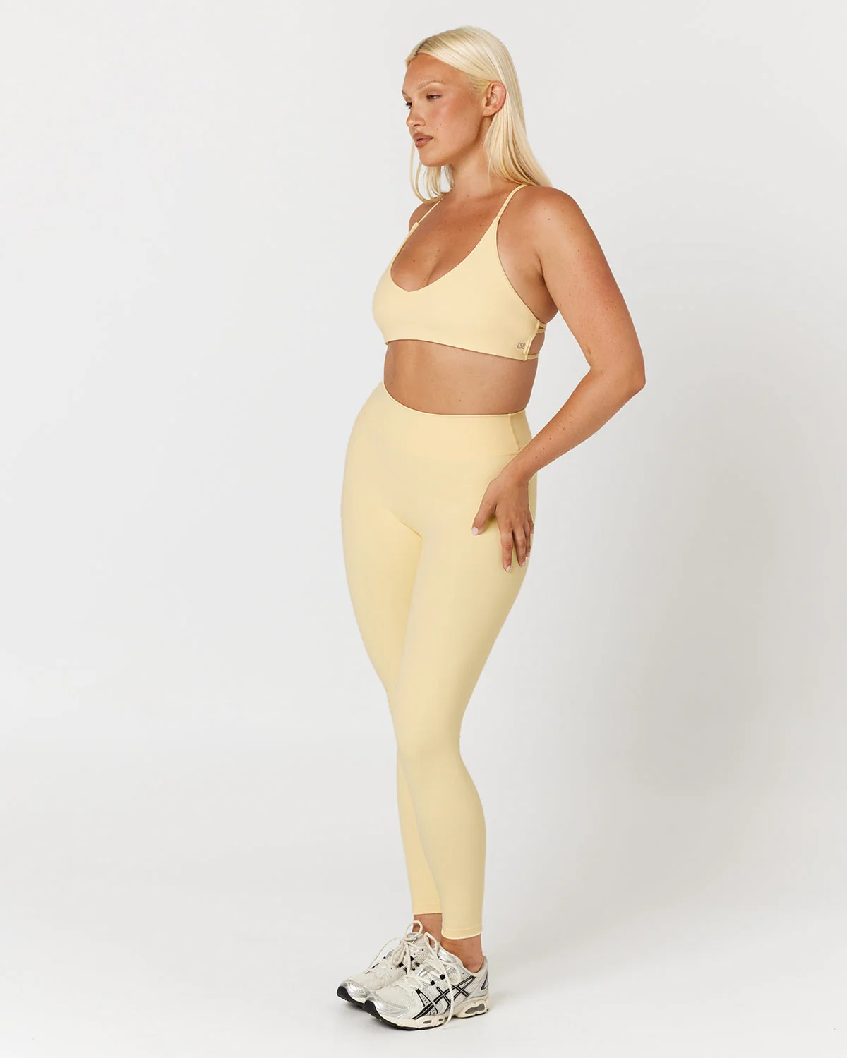 Form Invisible Scrunch Leggings | Butter - Image 3