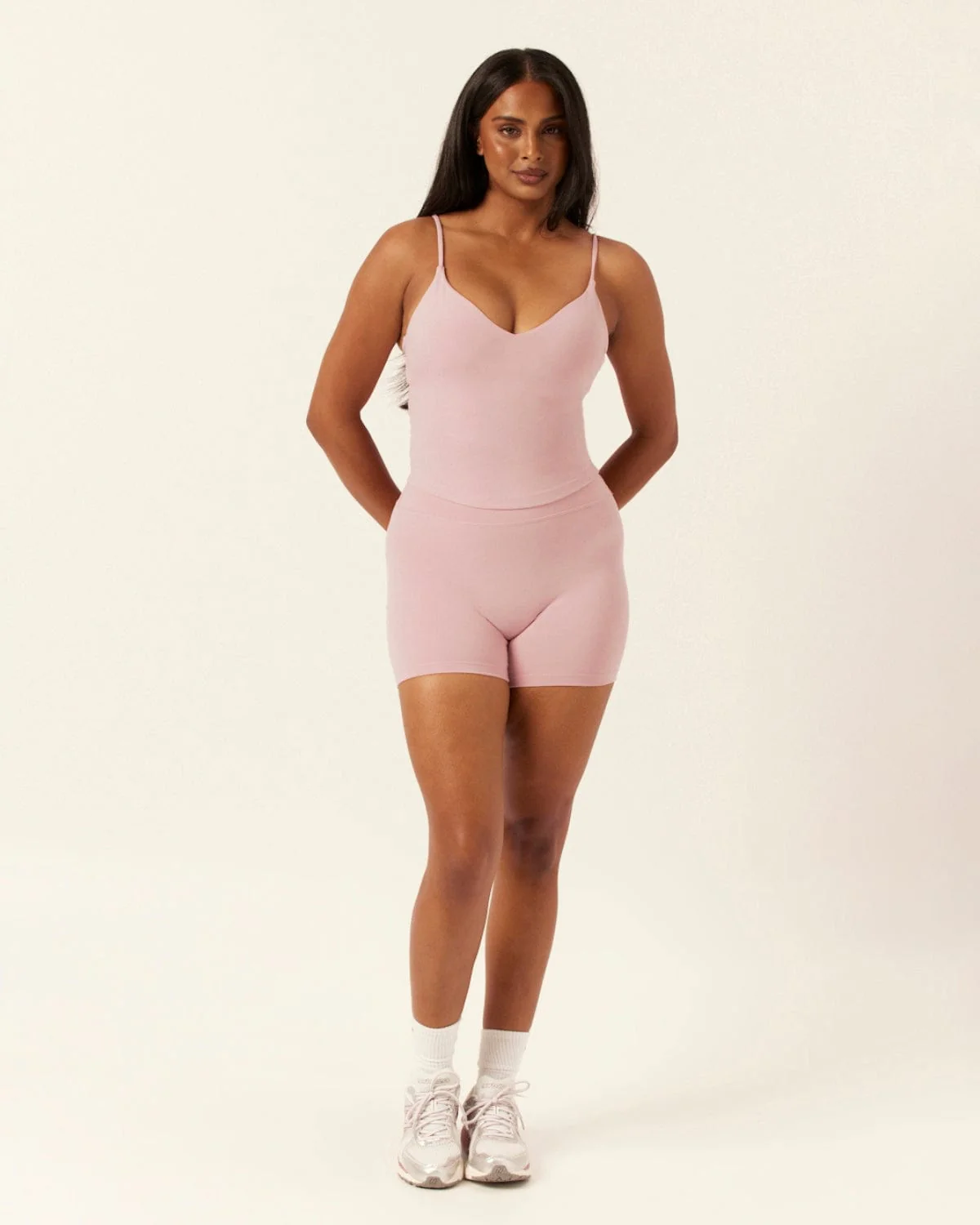 Form Invisible Scrunch Shorts 5" | Dusty Pink - Image 6