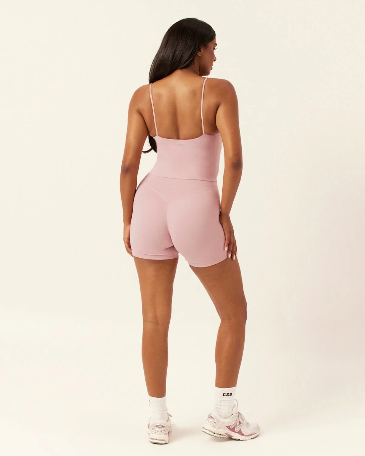 Form Invisible Scrunch Shorts 5" | Dusty Pink - Image 7