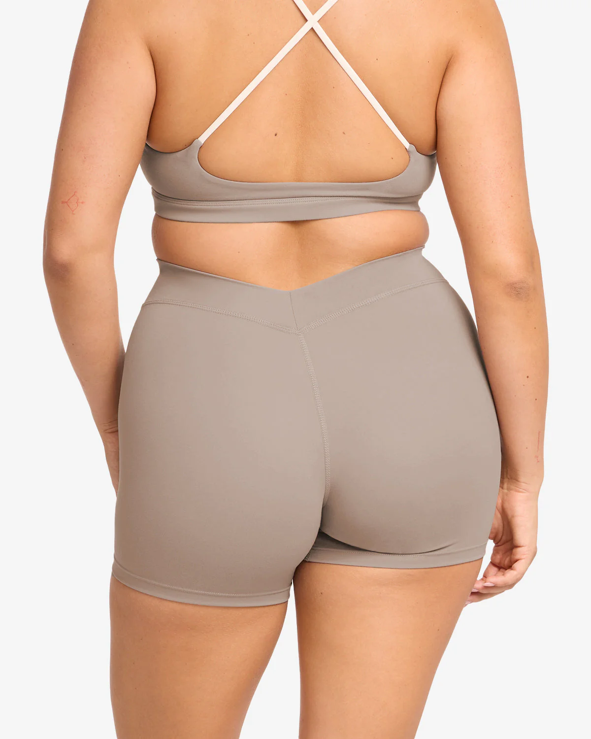 Form V Waist Shorts 5" | Latte - Image 10