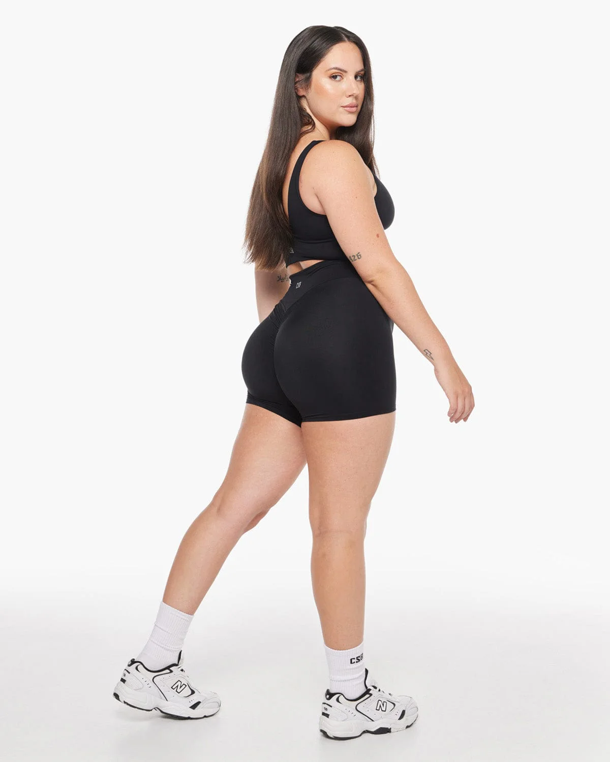 Freedom Scrunch Shorts 4" | Black - Image 11