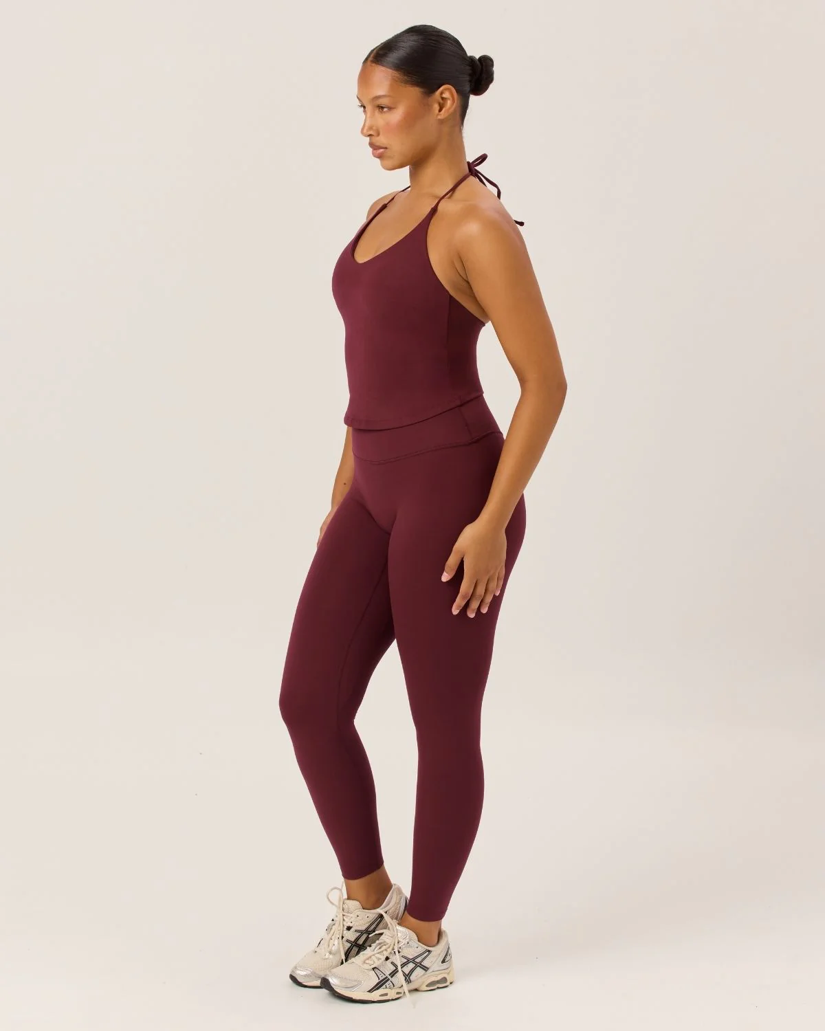 Serenity Invisible Scrunch Leggings | Burgundy - Image 5