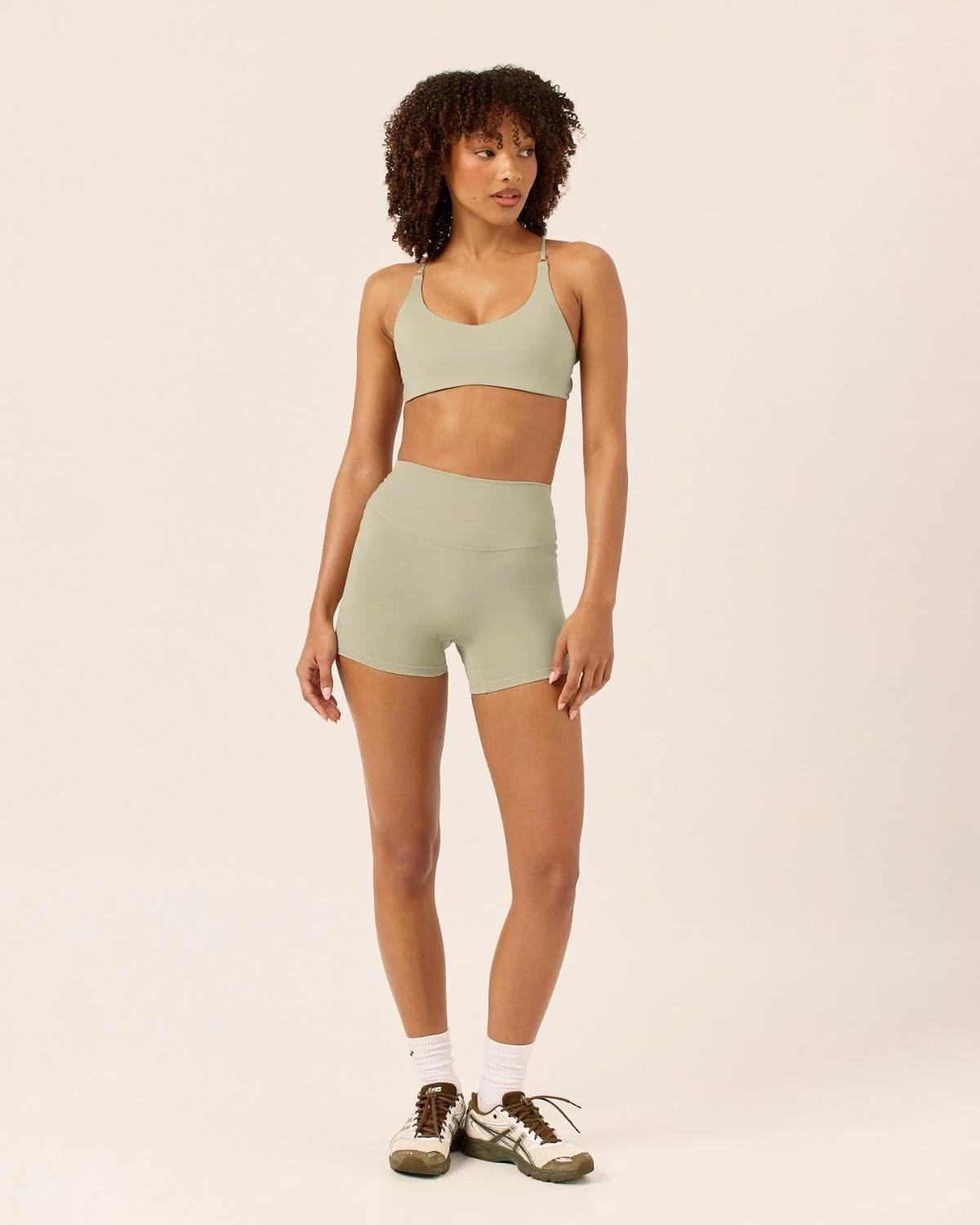 Serenity Invisible Scrunch Shorts 4" | Sage - Image 4