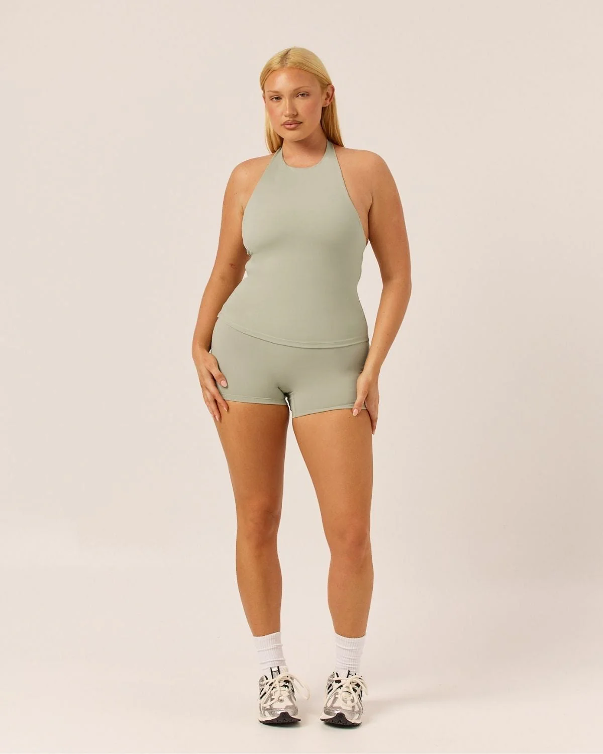 Serenity Invisible Scrunch Shorts 4" | Sage - Image 6