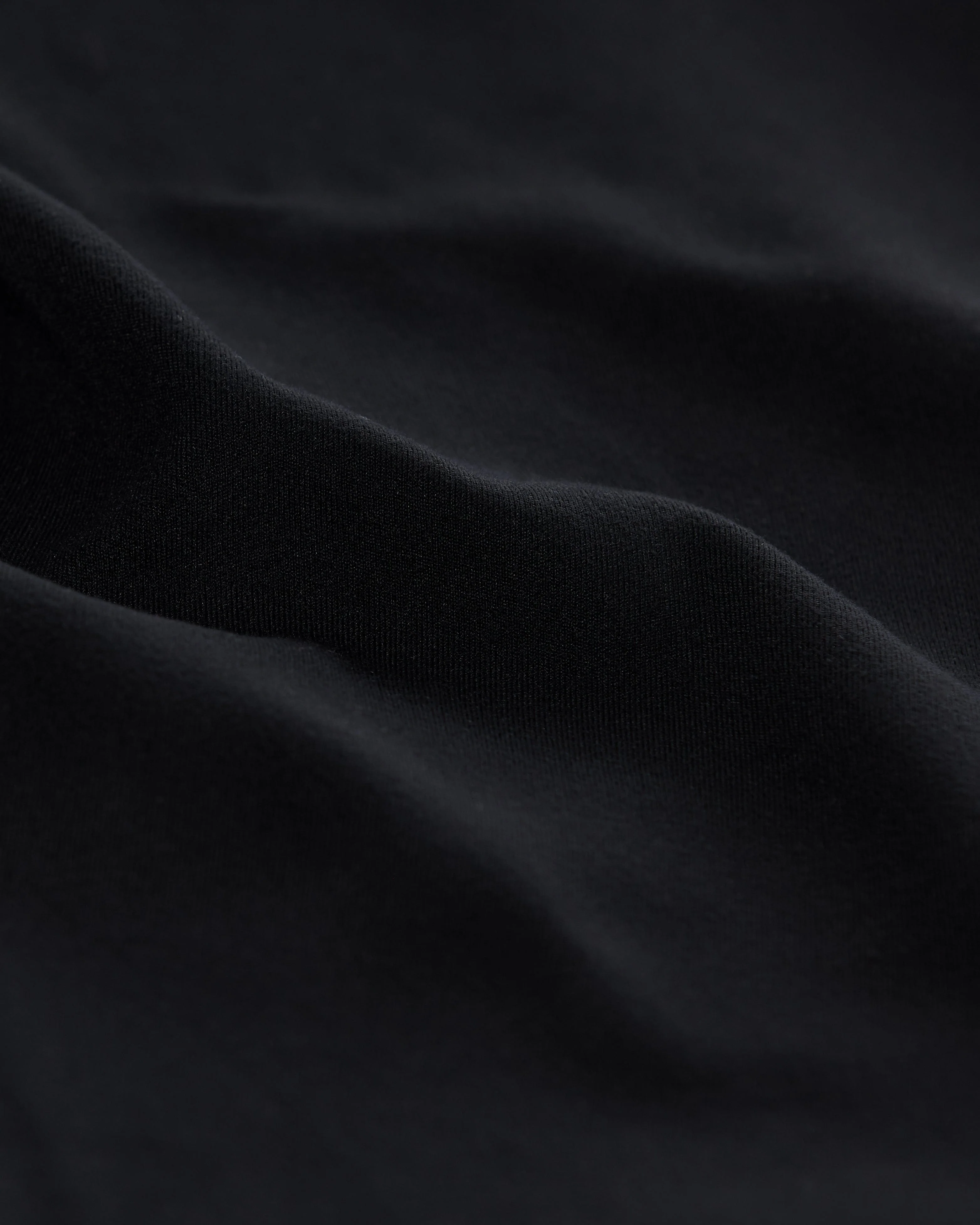 Serenity Shorts 4" | Black - Image 12