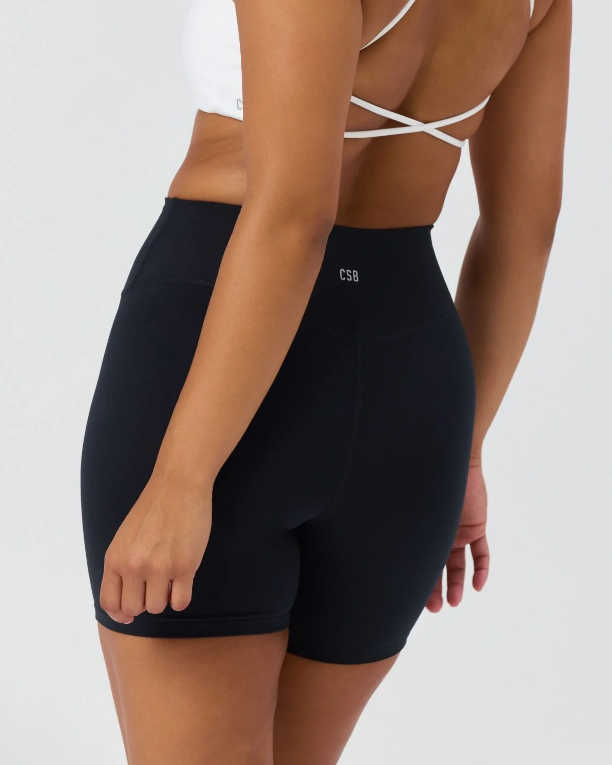 Serenity Shorts 6" | Black - Image 15
